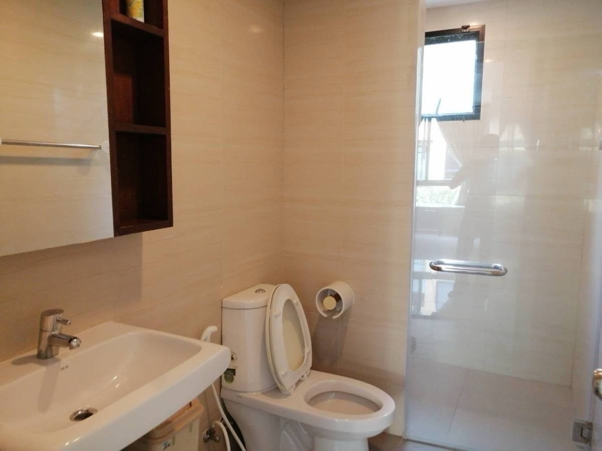 For RentCondoOnnut, Udomsuk : #R9599 🎉 100369 Condo for Rent: The Sense Sukhumvit 68