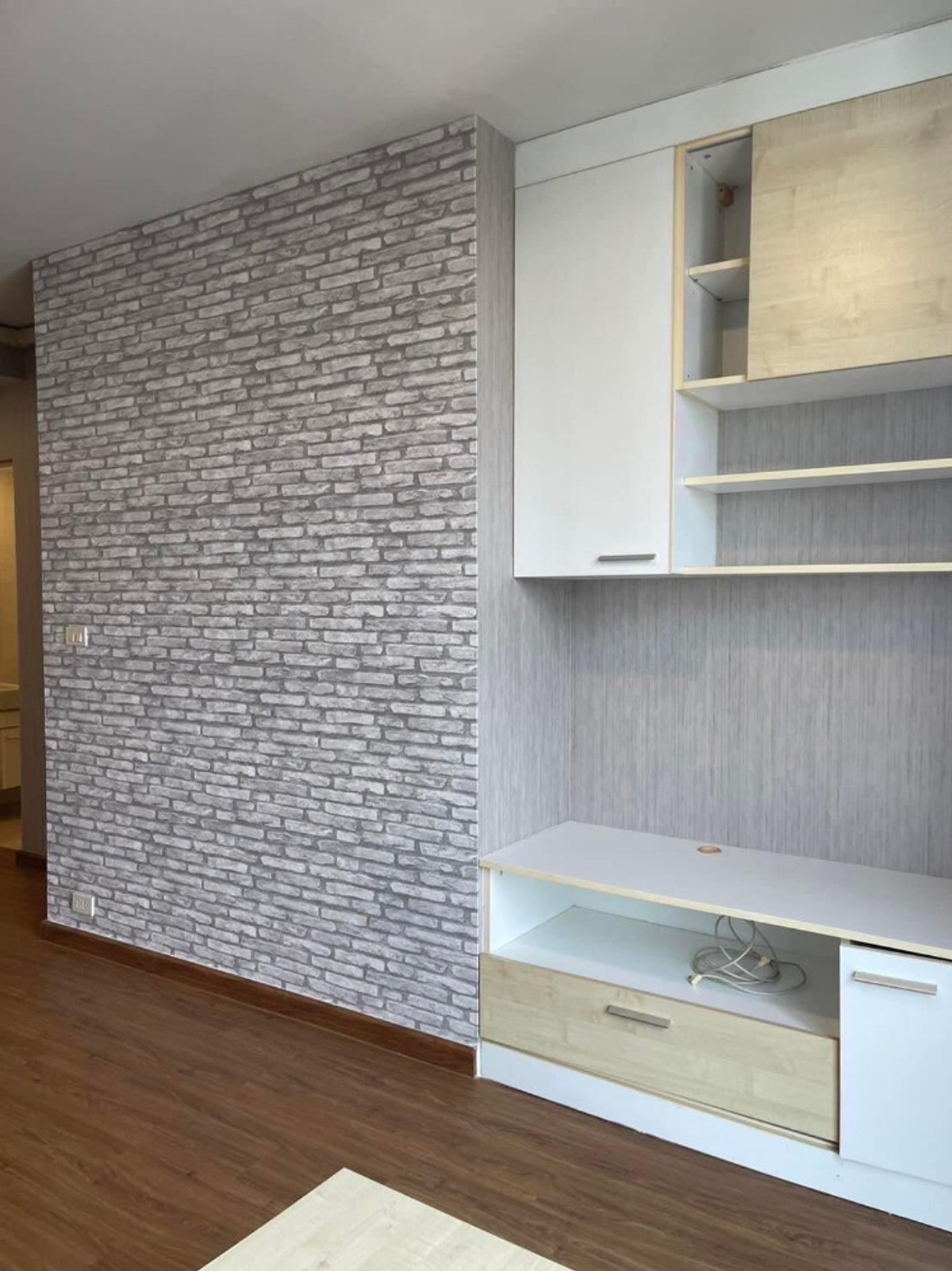 ให้เช่าคอนโดพัฒนาการ ศรีนครินทร์ : ✅ IRS113 ✅ Line : @p2nproperty