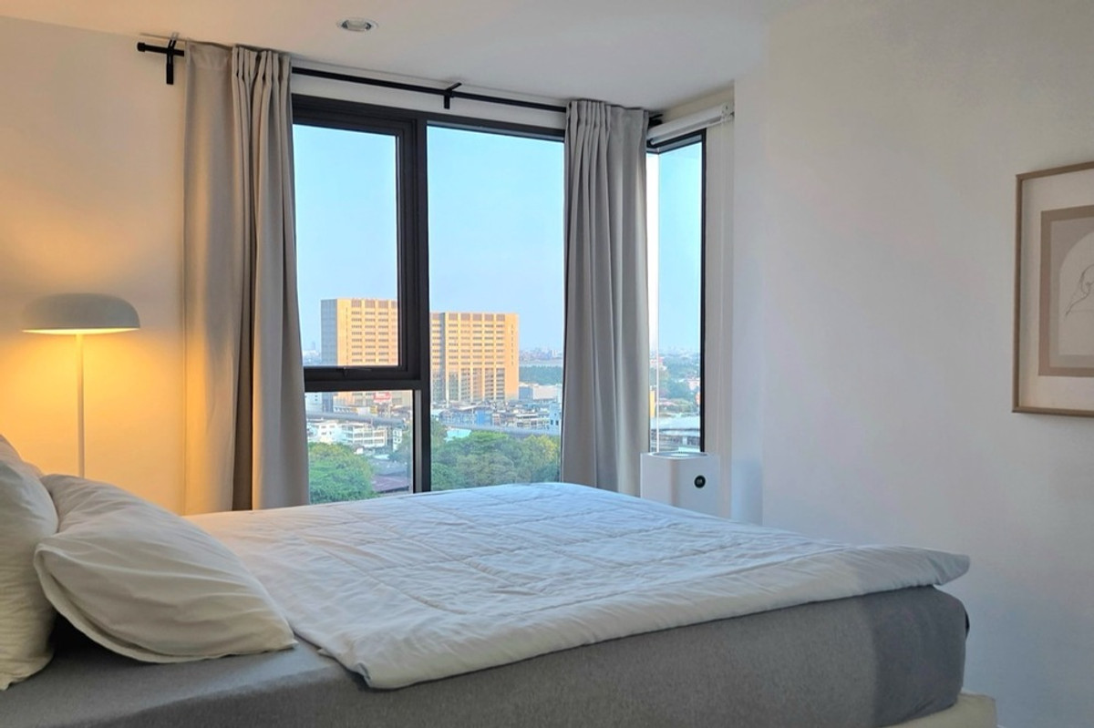 For SaleCondoBang kae, Phetkasem : 🔥 For Sale !! city view, East Facing, With fixed parking, Closed kitchen, great facility!! 🔥 Code C20260300006..........The Parkland Phetkasem 56, 2 bedroom, 2 bathroom, furnished, minimalist style, Special Deal!!📣📣