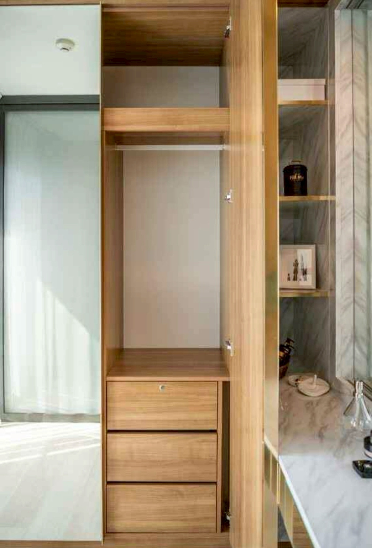 ให้เช่าคอนโดวิทยุ ชิดลม หลังสวน : ปล่อยเช่า คอนโดใหม่ทำเลถนนวิทยุ ใกล้ BTS เพลินจิต |✨Life One Wireless | ใกล้ Central ชิดลม จุฬาลงกรณ์มหาวิทยาลัย และ สถานฑูต