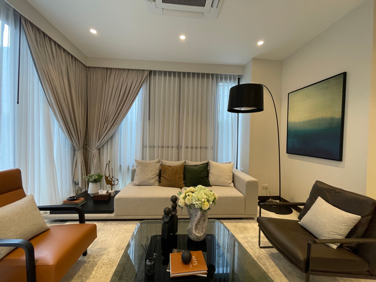 ขายบ้านโชคชัย4 ลาดพร้าว71 : ขายบ้านเดี่ยว Super Luxury THIRRA Ladprao แบบ Signature 575 ตร.ม. พร้อมสระว่ายน้ำส่วนตัว ตกแต่งครบพร้อมเครื่องใช้ไฟฟ้า ใกล้ MRT ภาวนา เพียง 700 ม.