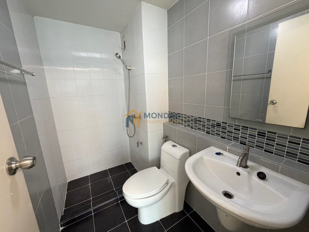 For SaleCondoNawamin, Ramindra : 🔥 Cancelled Booking! This Price is Unbeatable! D Condo Ramintra, Ready to Transfer Ownership! 🔥 MD-26028511