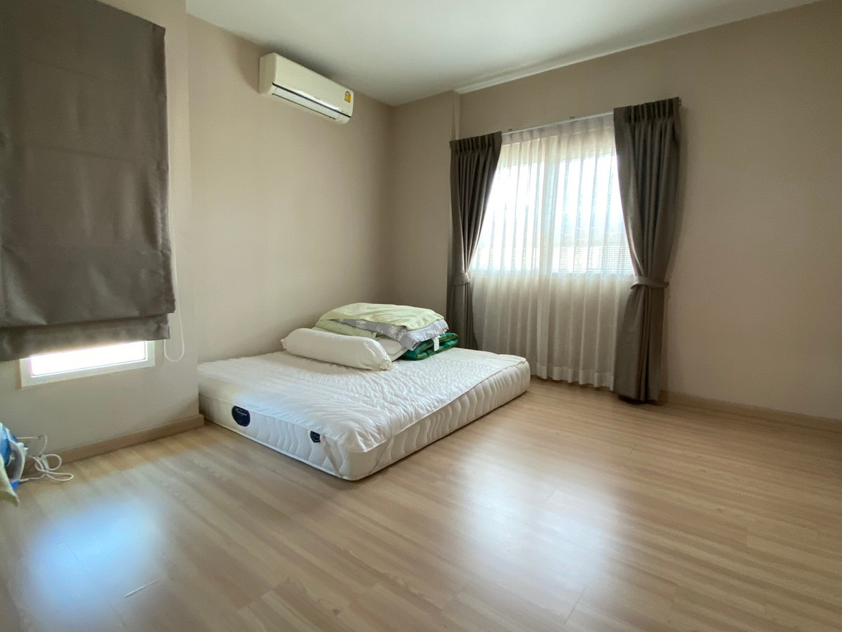 ขายบ้านสมุทรปราการ สำโรง : ขายบ้านเดี่ยว หลังมุม เลอนิโอ สุขุมวิท–เอราวัณ ใกล้ BTS โรงเรียนนายเรือ