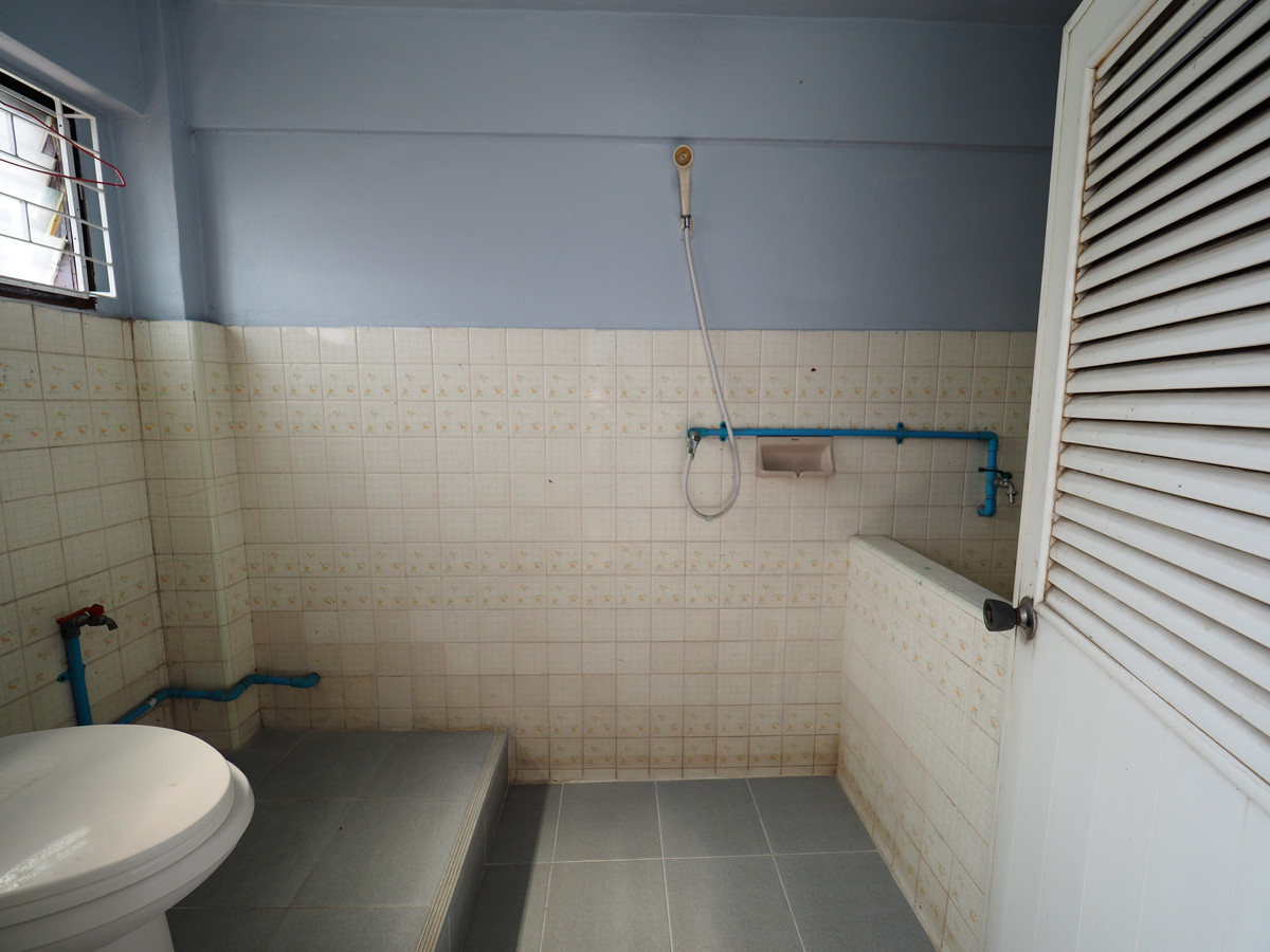 For RentTownhomeSathorn, Narathiwat : Renovated 4.5-storey townhouse with 1 car parking in Sathorn