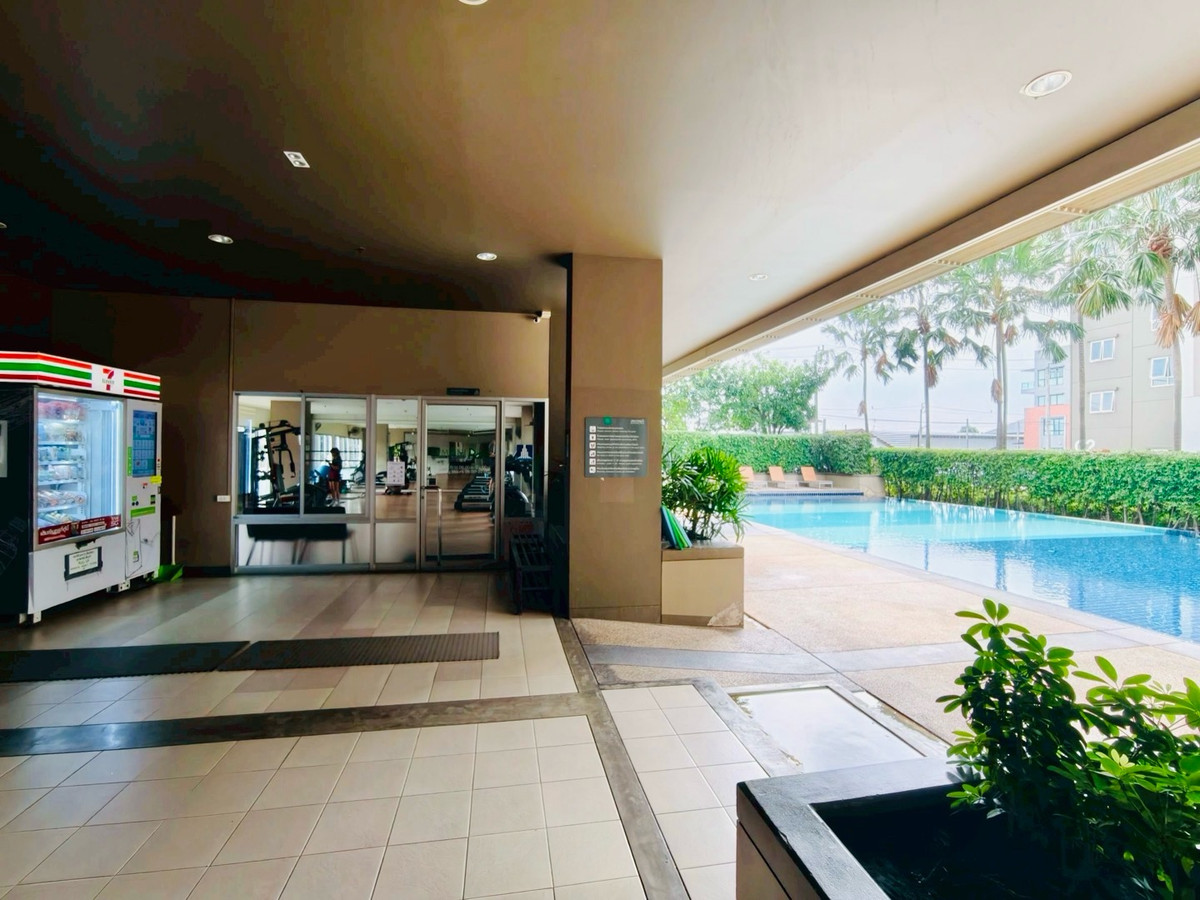 ขายคอนโดนวมินทร์ รามอินทรา : ขาย/เช่าด่วน! คอนโดลุมพินี พาร์ค นวมินทร์-ศรีบูรพา 
ซ.นวมินทร์36-38 คลองกุ่ม, บึงกุ่ม T. 081-834-1501 (ตี๋)