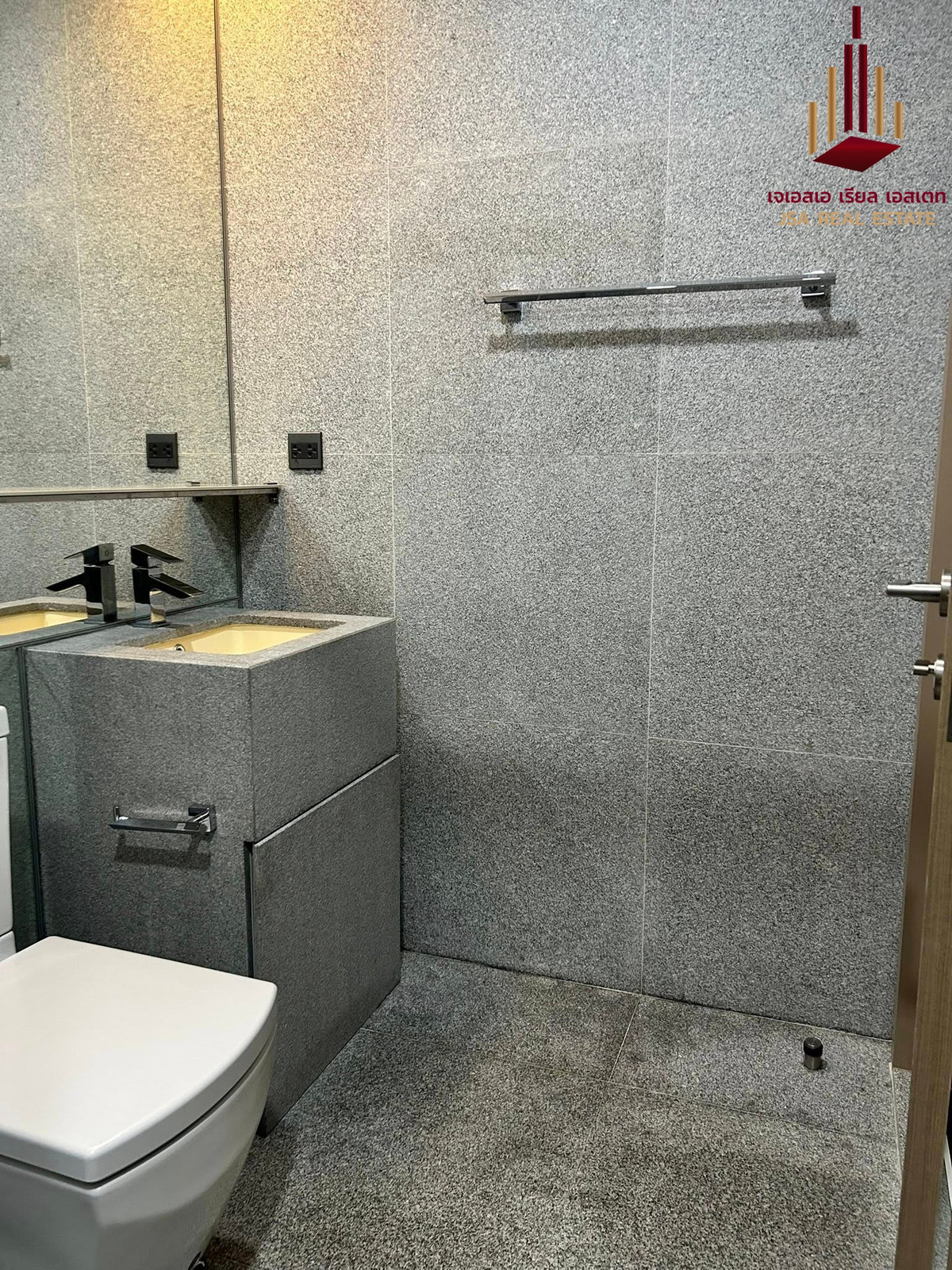 ให้เช่าคอนโดราชเทวี พญาไท : ✨ For Rent: The Line Ratchathewi Condo ✨  💰 Only 50,000 THB/month