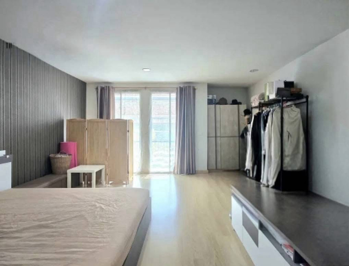 ขายทาวน์โฮมเกษตร นวมินทร์ ลาดปลาเค้า : ขายทาวน์โฮม 3 ชั้น อารียา เดลี่ ลาดปลาเค้า – เกษตรนวมินทร์
ใกล้ ม.เกษตรศาสตร์ พื้นที่ใช้สอย 160 ตร.ม. ทำเลเกษตรนวมินทร์