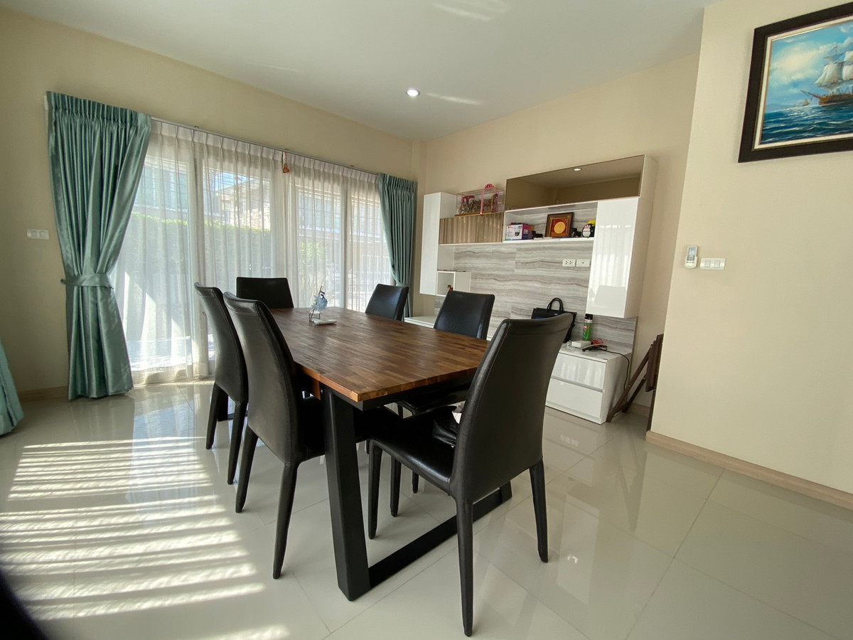 ขายบ้านสมุทรปราการ สำโรง : ขายบ้านเดี่ยว หลังมุม เลอนิโอ สุขุมวิท–เอราวัณ ใกล้ BTS โรงเรียนนายเรือ