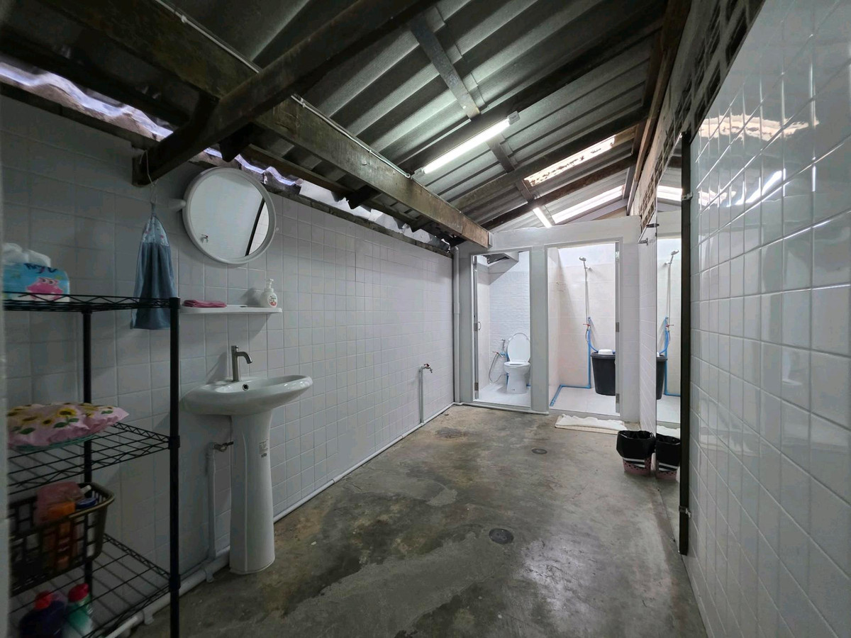 For RentWarehouseOnnut, Udomsuk : 🛎Warehouse for Rent – Onnut 66/1, 500m to MRT Srinuch space 785 sqm 📞 099 415 2664