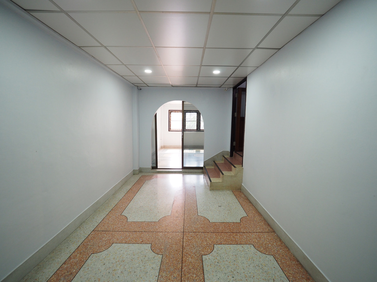 For RentTownhomeSathorn, Narathiwat : Renovated 4.5-storey townhouse with 1 car parking in Sathorn