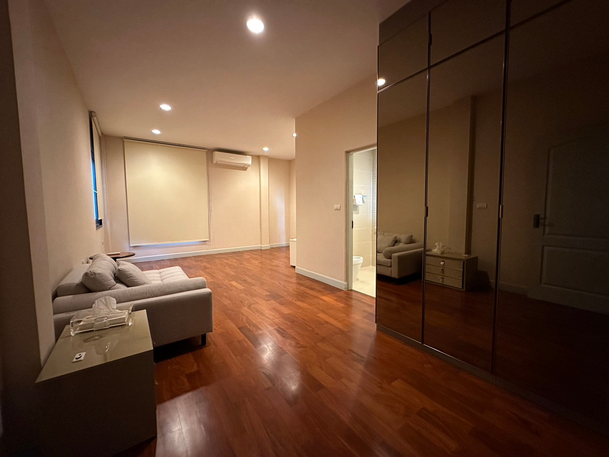 บ้านนวมินทร์ รามอินทรา : บางกอก บูเลอวาร์ด รัชดา - รามอินทรา / 5 ห้องนอน (ขายและเช่า), Bangkok Boulevard Ratchada - Ramintra / 5 Bedrooms (SALE & AVAILABLE) FAHS020