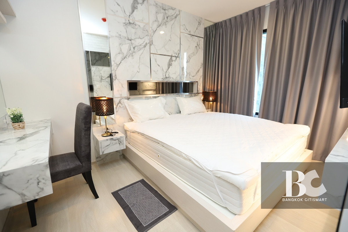 ให้เช่าคอนโดพระราม 9 เพชรบุรีตัดใหม่ RCA : 🔥 Hot Deal 2 bedrooms for rent at Life asoke 🔥