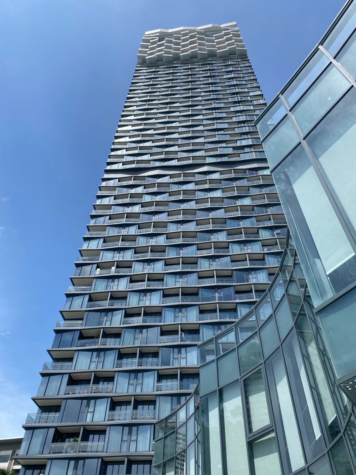 ให้เช่าคอนโดพัทยา บางแสน ชลบุรี สัตหีบ : เช่า คอนโด อารมณ์ วงศ์อมาตย์