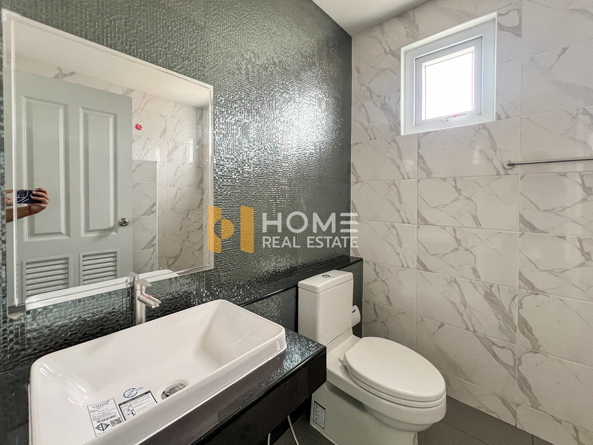 For SaleHouseLadkrabang, Suwannaphum Airport : Benyapha Casa Waonwaen - Rama 9 / 3 Bedrooms (FOR SALE) BZD152