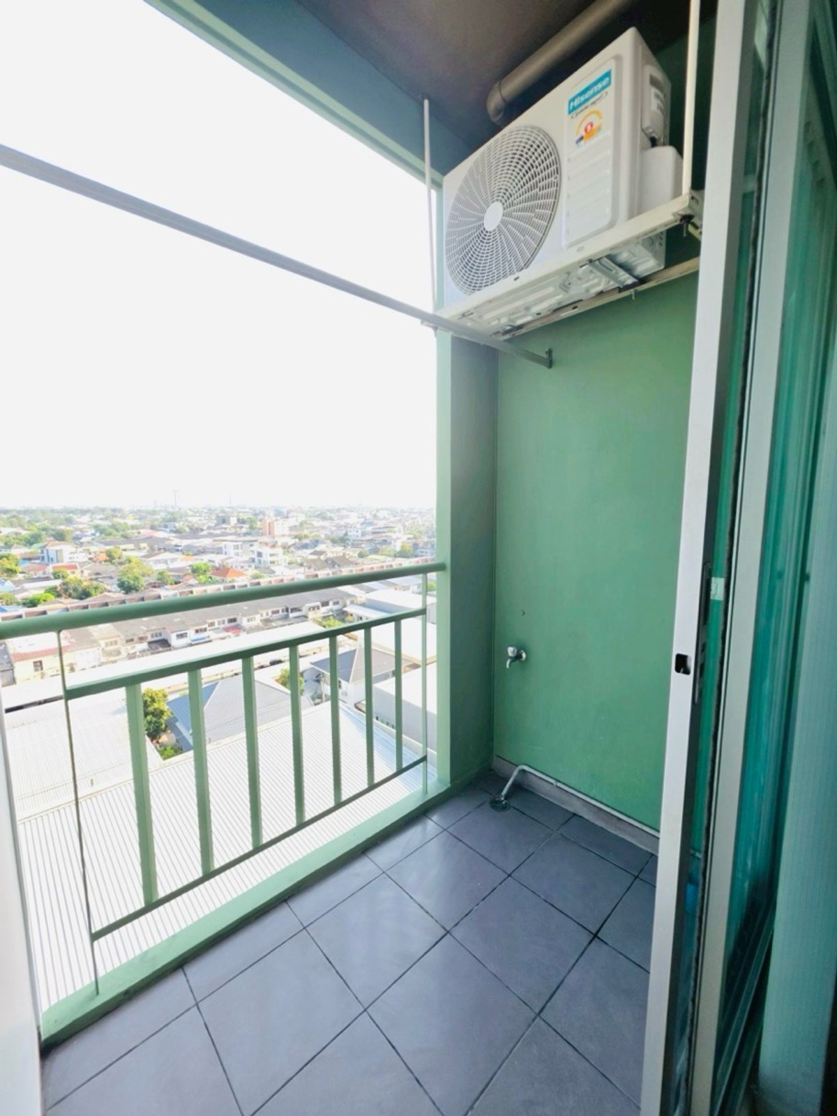 ขายคอนโดนวมินทร์ รามอินทรา : ขาย/เช่าด่วน! คอนโดลุมพินี พาร์ค นวมินทร์-ศรีบูรพา 
ซ.นวมินทร์36-38 คลองกุ่ม, บึงกุ่ม T. 081-834-1501 (ตี๋)