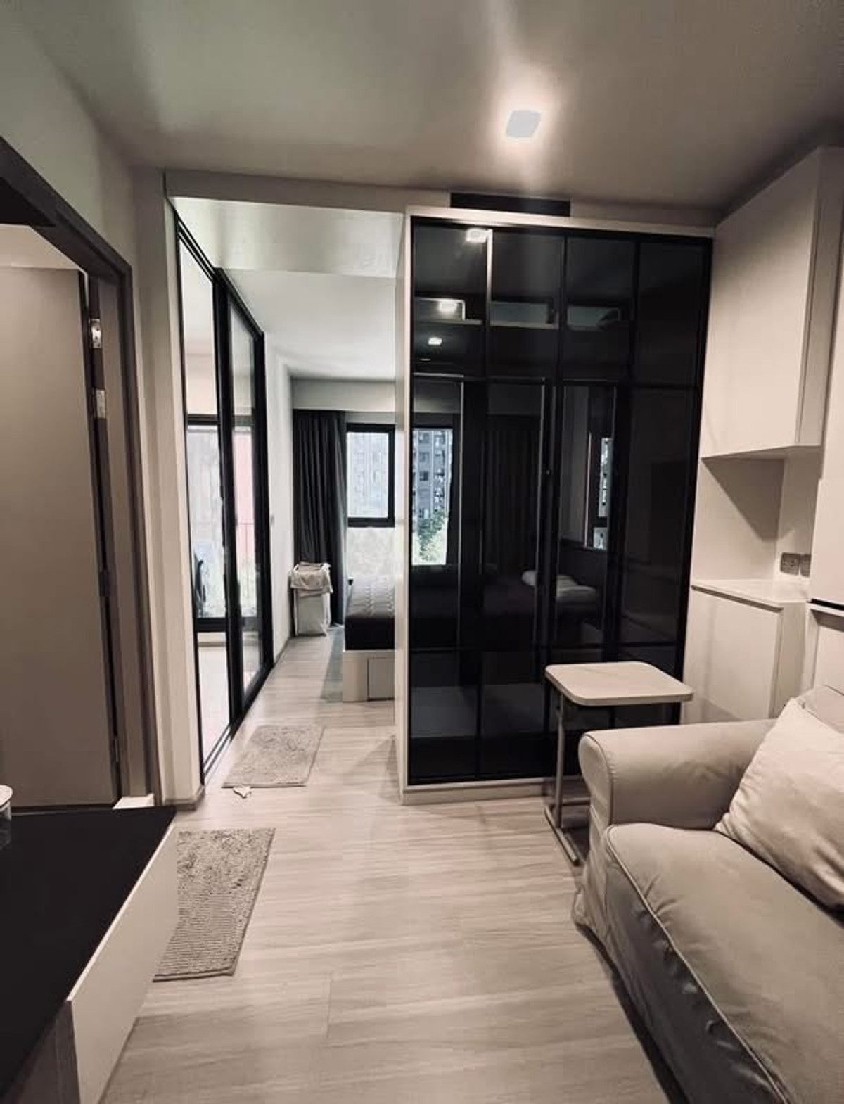 For SaleCondoRama9, Petchburi, RCA : Life Asoke Hype / 1 Bedroom (SALE WITH TENENT), Life Asoke Hype / 1 Bedroom (Sale with Tenant) JSMN046