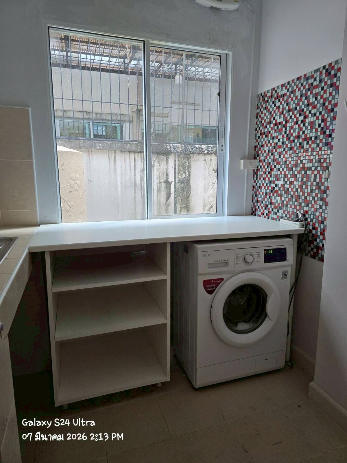 For RentTownhomeEakachai, Bang Bon : 27,000 baht for rent, newly decorated!! Single house mood