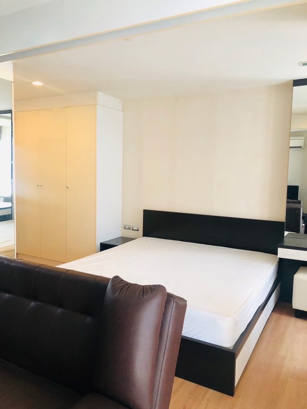 For RentCondoSukhumvit, Asoke, Thonglor : #Z4934💥 100369 🔥Condo for rent Tree Condo Ekamai (Sukhumvit 40)