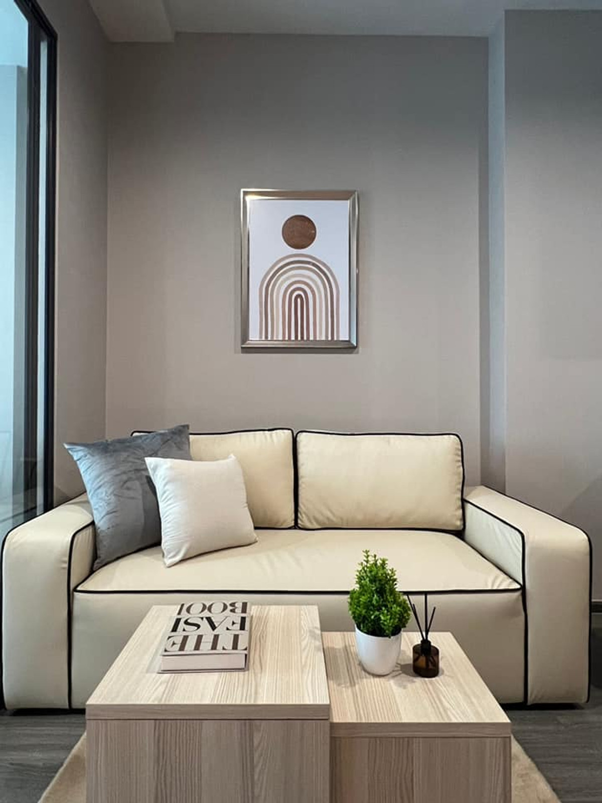 ขายคอนโดสยาม จุฬา สามย่าน : Ideo Chula Samyan【𝐒𝐄𝐋𝐋 & 𝐑𝐄𝐍𝐓】🔥ห้องสวยหรู อบอุ่น เฟอร์นิเจอร์จัดเต็ม ส่วนกลางครบครัน เดินทางสะดวกใกล้ MRT สามย่าน🔥 ติดต่อไลน์ไอดี: @hacondo