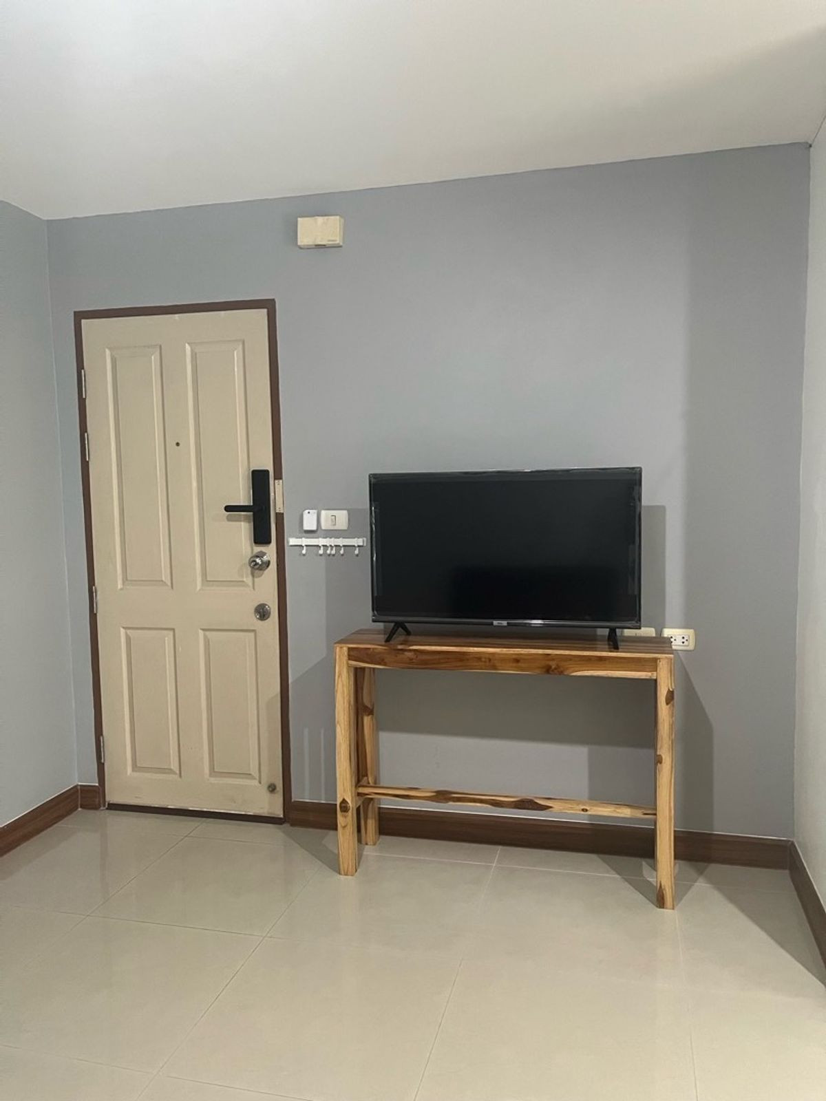 For RentCondoThaphra, Talat Phlu, Wutthakat : Metro Park Sathorn【𝐒𝐄𝐋𝐋 & 𝐑𝐄𝐍𝐓】🔥Warm-toned room, fully furnished, comfortable and relaxing atmosphere, perfect for those who love warm tones!🔥 Contact Line ID: @hacondo