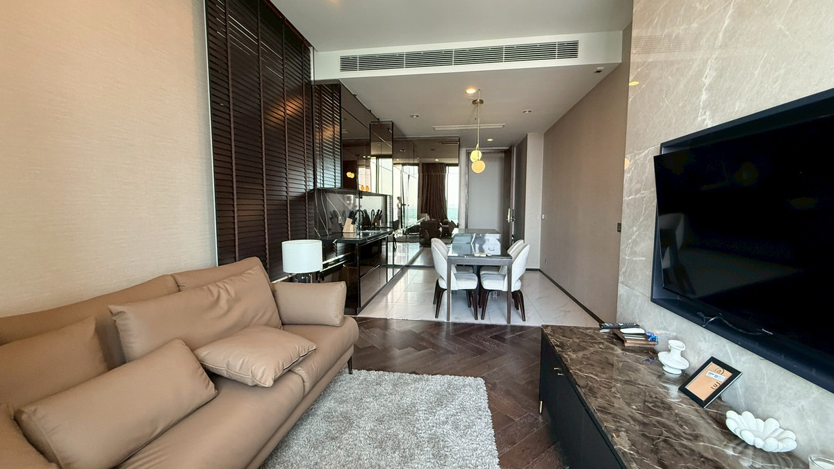 For RentCondoSukhumvit, Asoke, Thonglor : Condo for rent: The Esse 36, beautiful and new 2-bedroom unit, fully furnished, near BTS Thonglor. Special price.