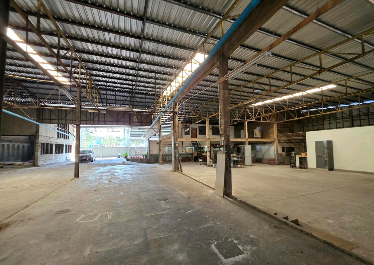 ให้เช่าโกดังอ่อนนุช อุดมสุข : 🔥 โกดังให้เช่า ใกล้ถนนสุขุมวิท 77 80ม.พื้นที่ 785 ตร.ม. ใกล้ MRT ศรีนุช 500ม. 📞099 415 2664 , 080 369 6366 