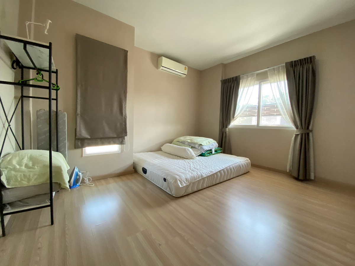 ขายบ้านสมุทรปราการ สำโรง : ขายบ้านเดี่ยว หลังมุม เลอนิโอ สุขุมวิท–เอราวัณ ใกล้ BTS โรงเรียนนายเรือ