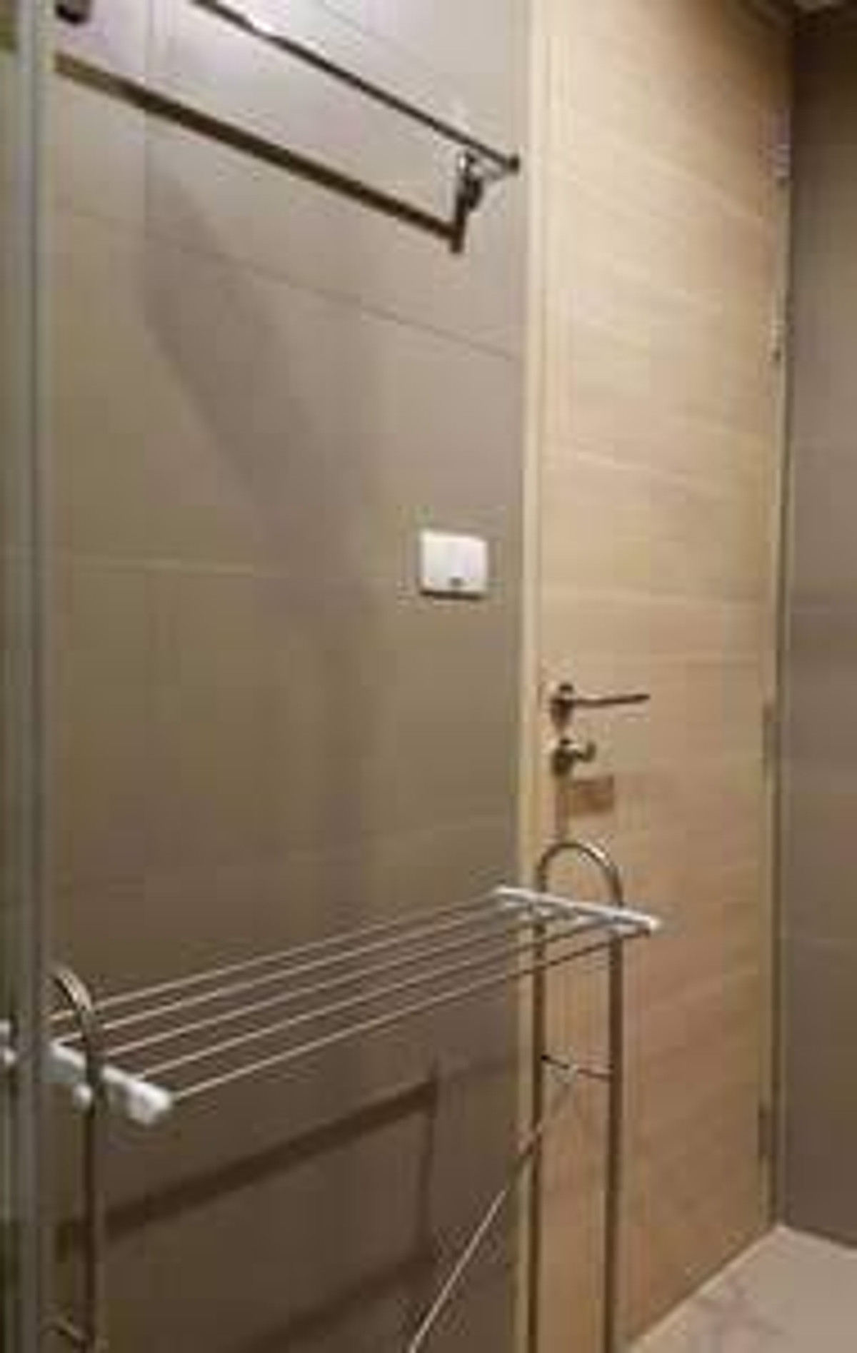 ขายคอนโดสีลม ศาลาแดง บางรัก : Klass Silom【𝐒𝐄𝐋𝐋 & 𝐑𝐄𝐍𝐓】🔥ห้องสไตล์มินิมอล ตกแต่งสวย เฟอร์นิเจอร์ครบ ใกล้ BTS ช่องนนทรี🔥 ติดต่อไลน์ไอดี: @hacondo