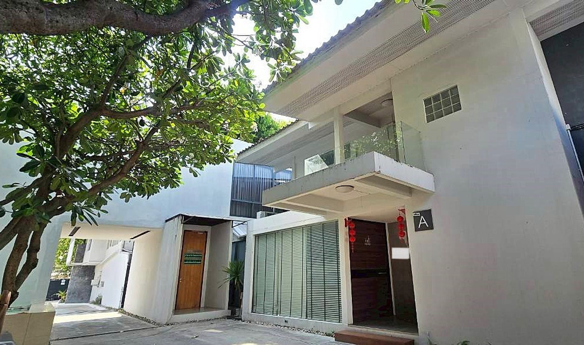 ให้เช่าอาคารพาณิชย์สุขุมวิท อโศก ทองหล่อ : ให้เช่าบ้านสวย ทองหล่อ เหมาะทำธุรกิจ ** NO CO-AGENT ** 