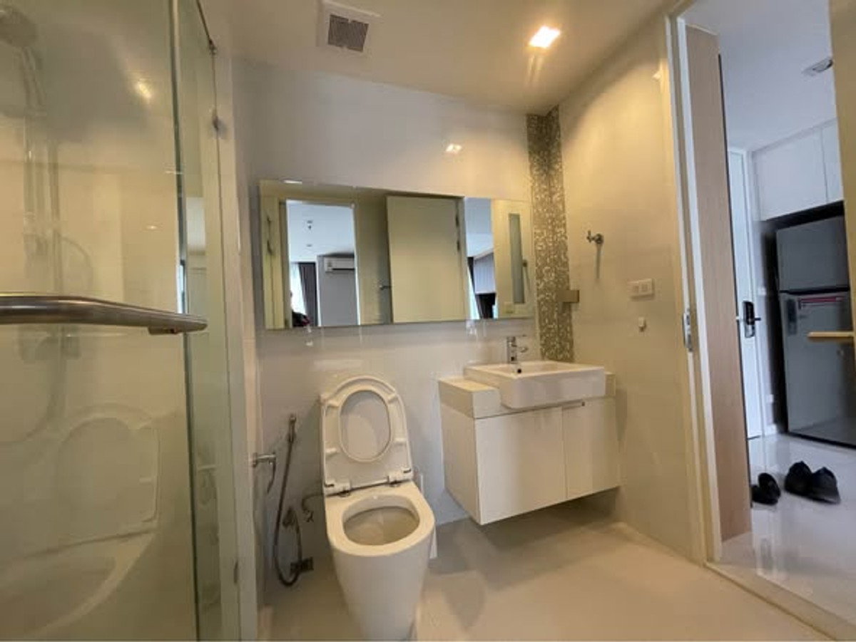 ให้เช่าคอนโดสาทร นราธิวาส : Nara 9【𝐑𝐄𝐍𝐓】🔥ห้องโมเดิร์นลักชู เฟอร์บิ้วอินดูภูมิฐาน🔥 ติดต่อไลน์ไอดี: @hacondo