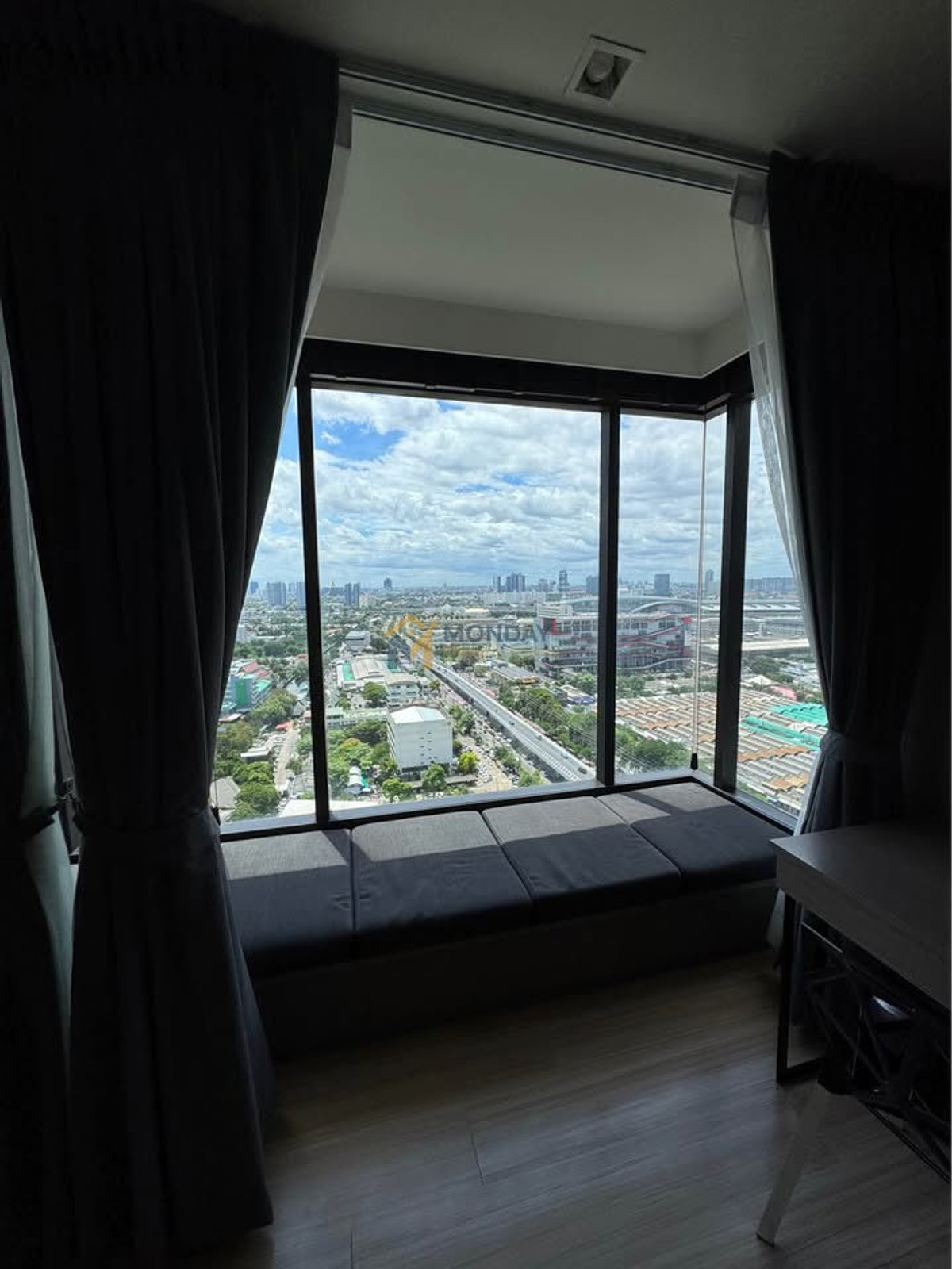For SaleCondoSapankwai,Jatujak : 🔥 Cancellation Alert! This price is unbeatable! M Chatuchak Condo (Pet friendly) Ready to Transfer Ownership 🔥 MD-26028494