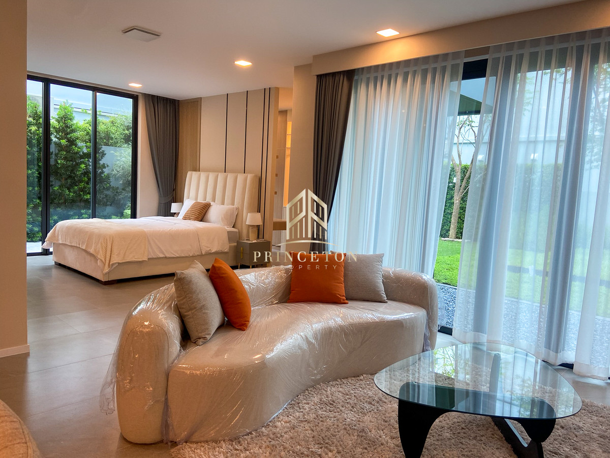 HousePattanakan, Srinakarin :  Luxury House For Sale or Rent VIVE Krungthep Kreetha next to Wellington School 📞092-4252445