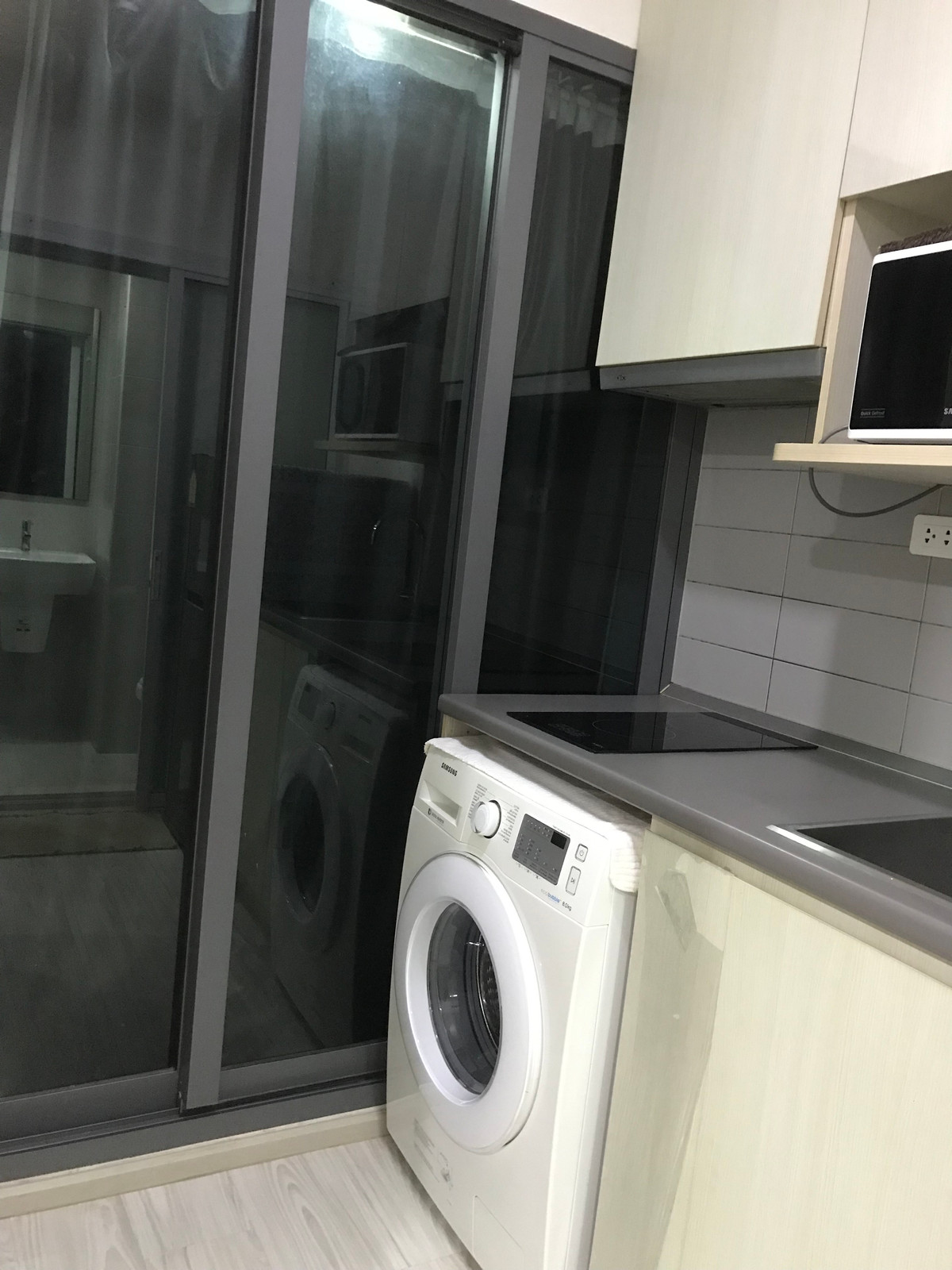 ให้เช่าคอนโดบางนา แบริ่ง ลาซาล : เช่า 1 ห้องนอน 1 ห้องน้ำ ไอดีโอ โมบิ สุขุมวิท อีสท์เกต