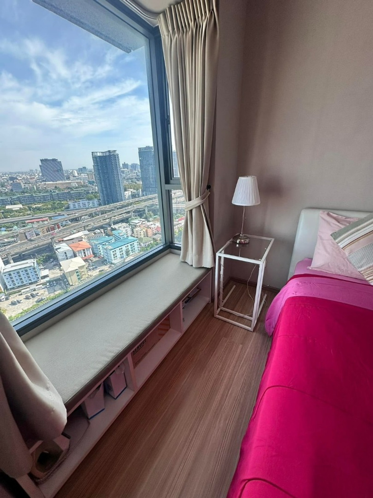 ให้เช่าคอนโดรามคำแหง หัวหมาก : ✅ FMR197 ✅ Line : @p2nproperty