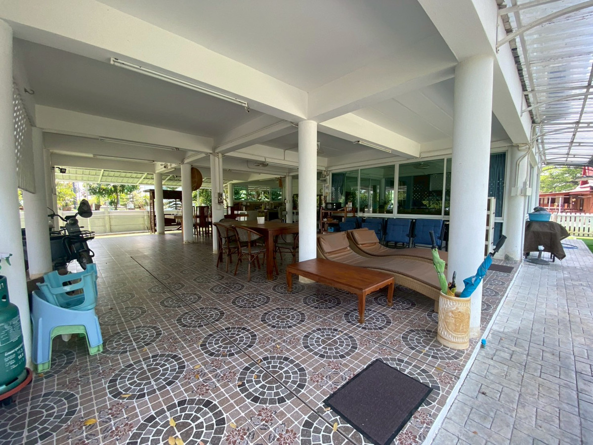 ขายบ้านอยุธยา : 95306 - ขาย บ้านสวนริมแม่น้ำ บรรยากาศรีสอร์ท พร้อมเข้าอยู่ได้เลย ริมแม่น้ำน้อย เสนา อยุธยา