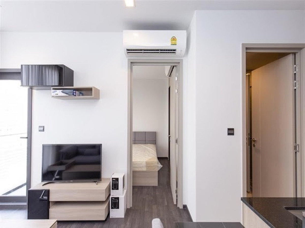 ให้เช่าคอนโดพระราม 9 เพชรบุรีตัดใหม่ RCA : 🔥The Line Asoke-Ratchada 1bed 1bath + Walk in closet with 35 Sq.m. Only 24,000 per month 🏙️‼️