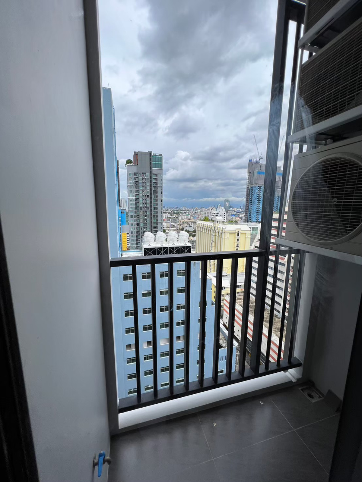 ให้เช่าคอนโดราชเทวี พญาไท : ให้เช่า Park Origin Phayathai  ราคา 33,000 บาท [MKr260312]