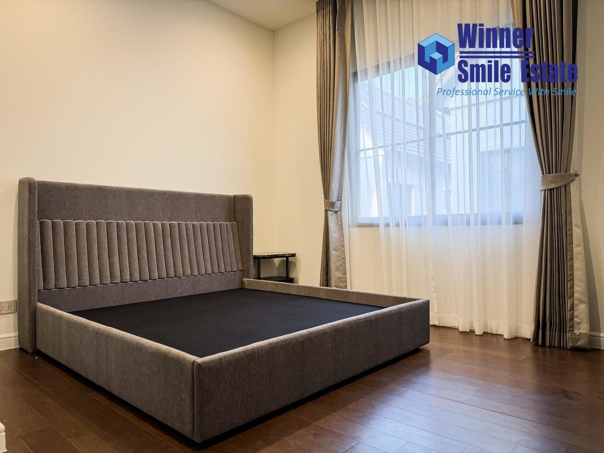 ให้เช่าบ้านเกษตรศาสตร์ รัชโยธิน : Private Luxury house Narasiri Phahon Watcharaphol 4BR fully furnished