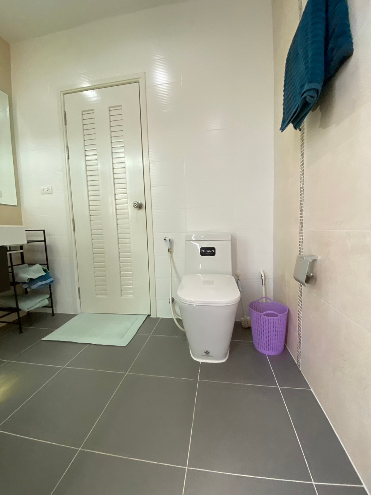 ขายบ้านสมุทรปราการ สำโรง : ขายบ้านเดี่ยว หลังมุม เลอนิโอ สุขุมวิท–เอราวัณ ใกล้ BTS โรงเรียนนายเรือ