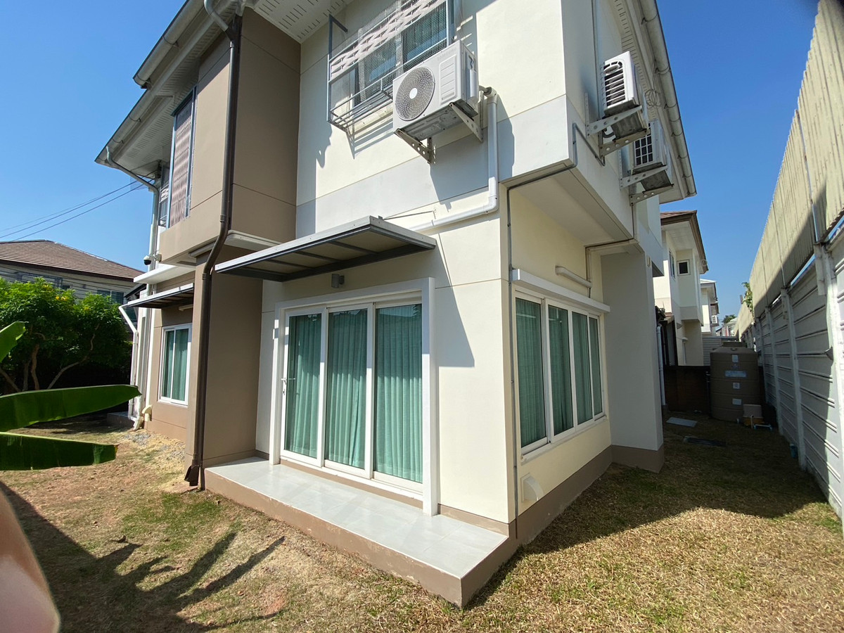 ขายบ้านสมุทรปราการ สำโรง : ขายบ้านเดี่ยว หลังมุม เลอนิโอ สุขุมวิท–เอราวัณ ใกล้ BTS โรงเรียนนายเรือ