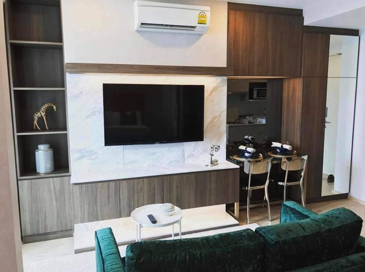 ให้เช่าคอนโดสยาม จุฬา สามย่าน : Ideo Q Chula Samyan【𝐑𝐄𝐍𝐓】🔥ห้องสุด COZY เฟอร์บิ้วอินดูลงตัว🔥 ติดต่อไลน์ไอดี: @hacondo