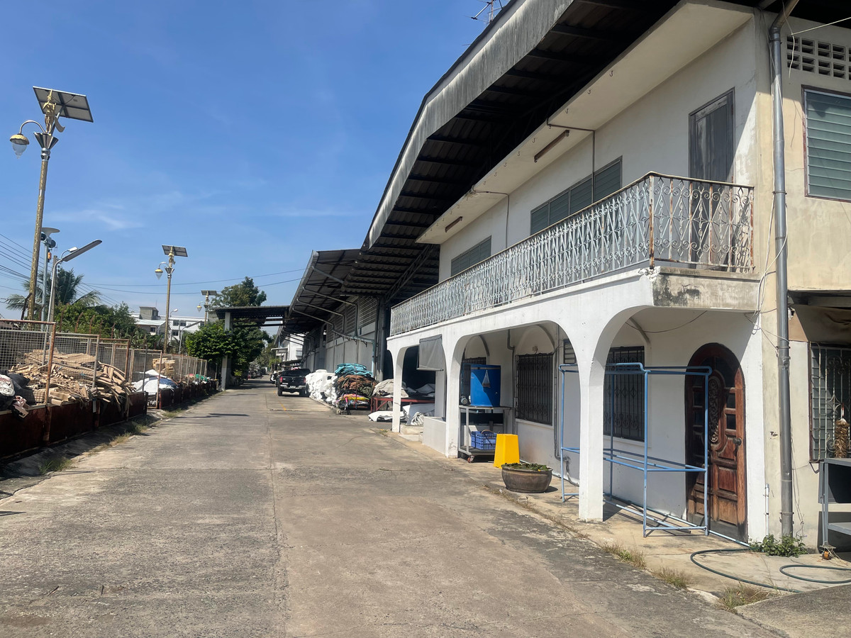 ให้เช่าโกดังสมุทรปราการ สำโรง : พื้นที่ให้เช่าเก็บสินค้า – ถนนกิ่งแก้ว สมุทรปราการ