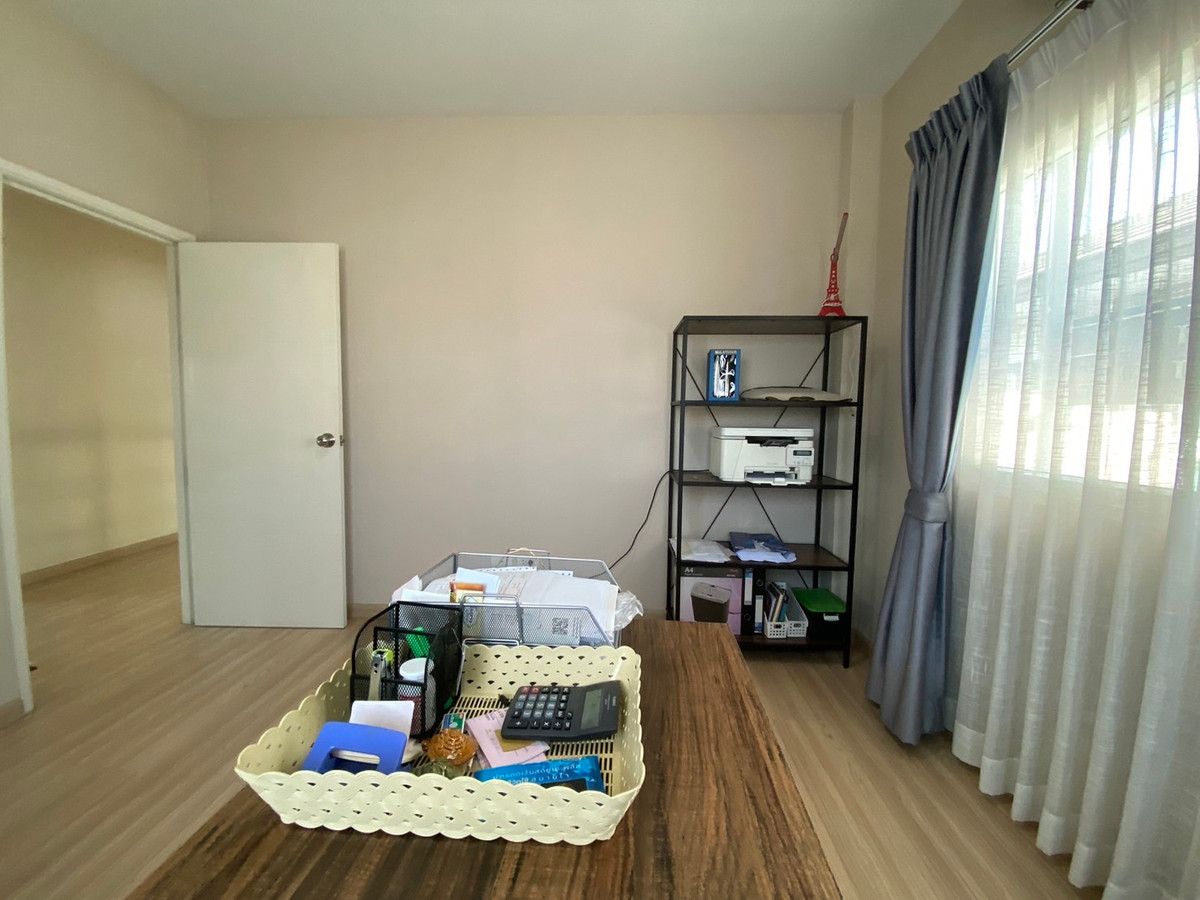 ขายบ้านสมุทรปราการ สำโรง : ขายบ้านเดี่ยว หลังมุม เลอนิโอ สุขุมวิท–เอราวัณ ใกล้ BTS โรงเรียนนายเรือ