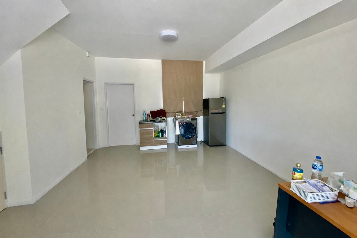 ขายทาวน์โฮมนวมินทร์ รามอินทรา : ขายทาวน์โฮม 2 ชั้น Pleno รามอินทรา ทำเลดี ใกล้คลับเฮาส์ บ้านหันทิศใต้ ราคาคุ้มค่า เหมาะสำหรับครอบครัวเริ่มต้น