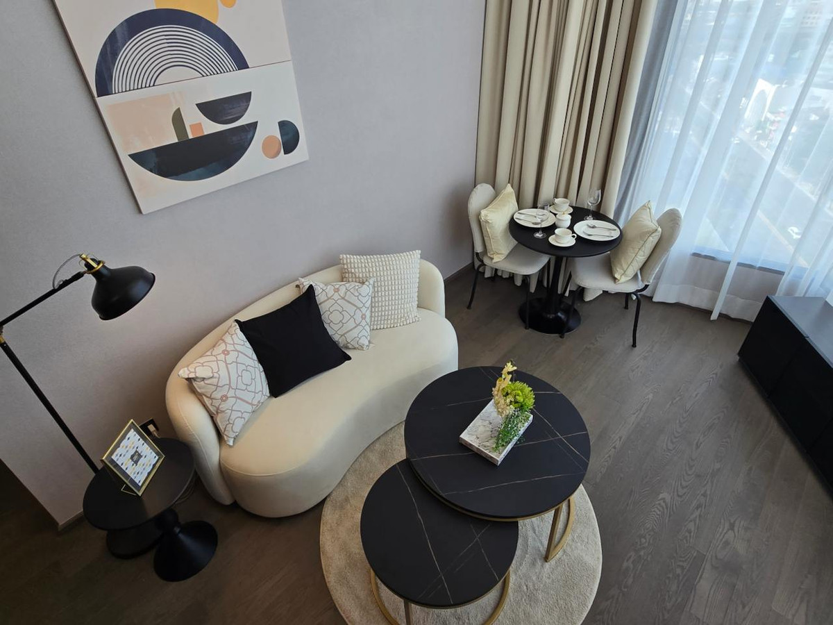 ขายคอนโดสยาม จุฬา สามย่าน : Park Origin Chula Samyan【𝐒𝐄𝐋𝐋 & 𝐑𝐄𝐍𝐓】🔥คอนโดหรูพร้อมบิ้วอินดีไซน์พิเศษ ใกล้จุฬาฯและสามย่านมิตรทาวน์🔥 ติดต่อไลน์ไอดี: @hacondo