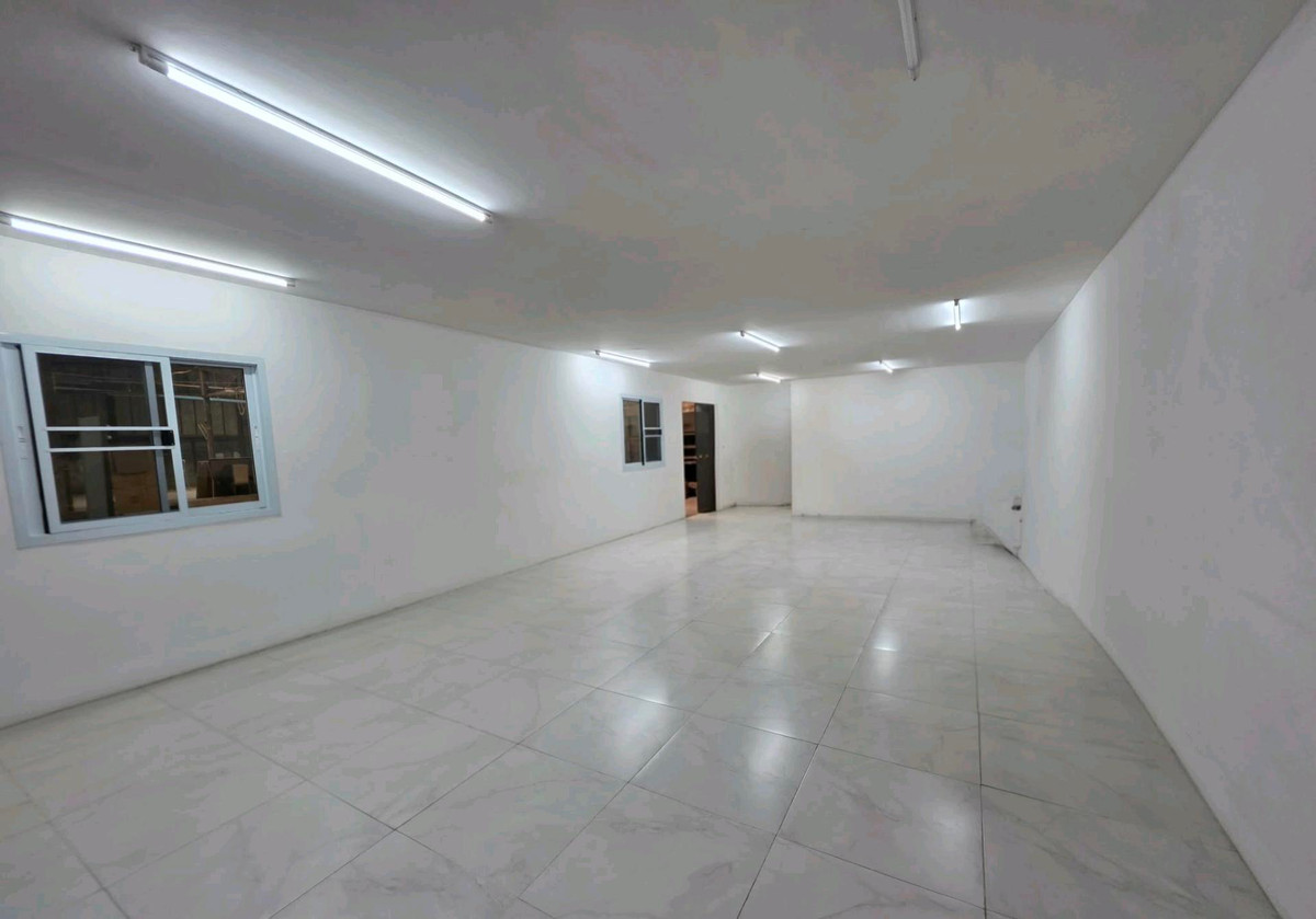 For RentWarehouseOnnut, Udomsuk : 🛎Warehouse for Rent – Onnut 66/1, 500m to MRT Srinuch space 785 sqm 📞 099 415 2664