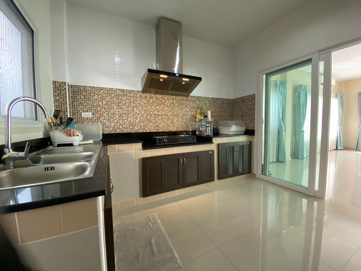 ขายบ้านสมุทรปราการ สำโรง : ขายบ้านเดี่ยว หลังมุม เลอนิโอ สุขุมวิท–เอราวัณ ใกล้ BTS โรงเรียนนายเรือ