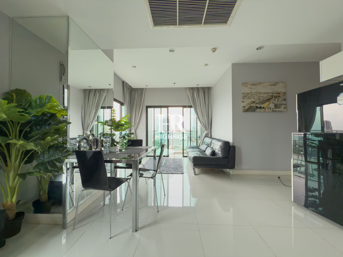 For SaleCondoPattaya, Bangsaen, Chonburi : Foreign Quota | The Axis Pattaya | 2 bedrooms 68 sqm. | Unit in Pratumnak Hill - Never been rented out - Ready to move in!
