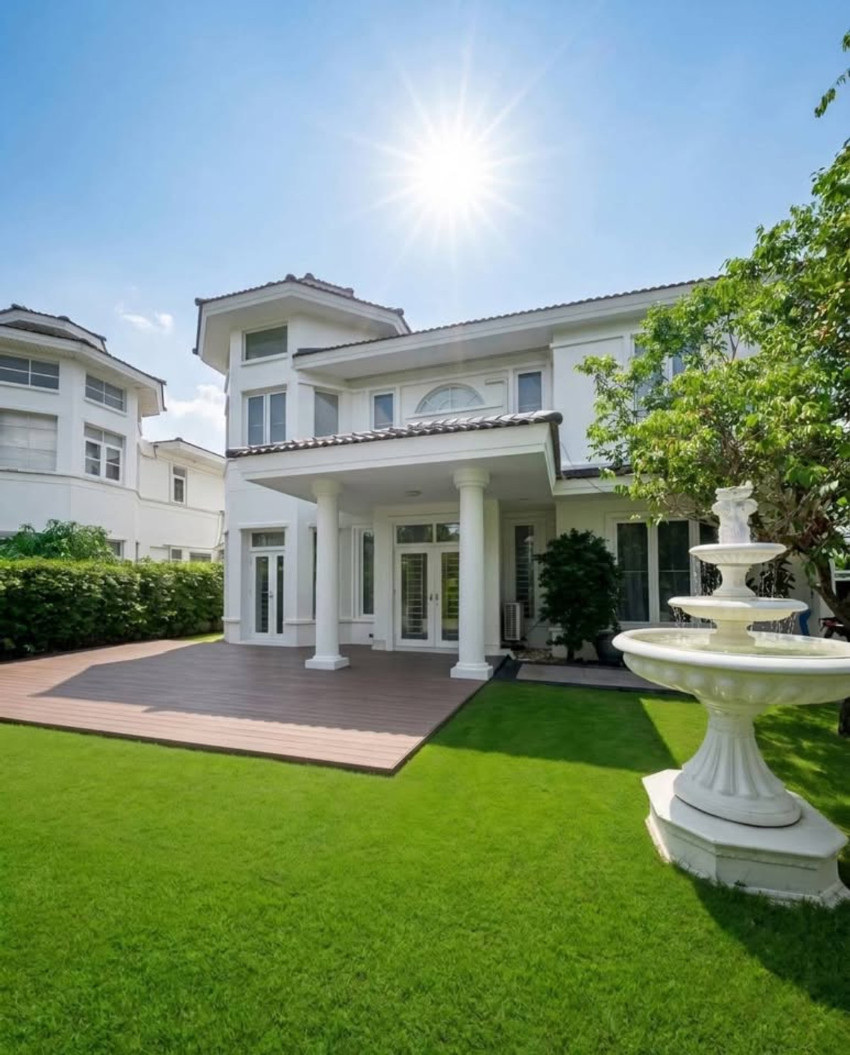 ให้เช่าบ้านเลียบทางด่วนรามอินทรา : ให้เช่าบ้านเดี่ยว 2 ชั้นหลังใหญ่ หมู่บ้านลาดพร้าว2 ถนนโยธินพัฒนา11 แอร์เฟอร์นิเจอร์ครบพร้อมเข้าอยู่ 5ห้องนอน5ห้องน้ำ ราคาเช่า120,000บาท/เดือน