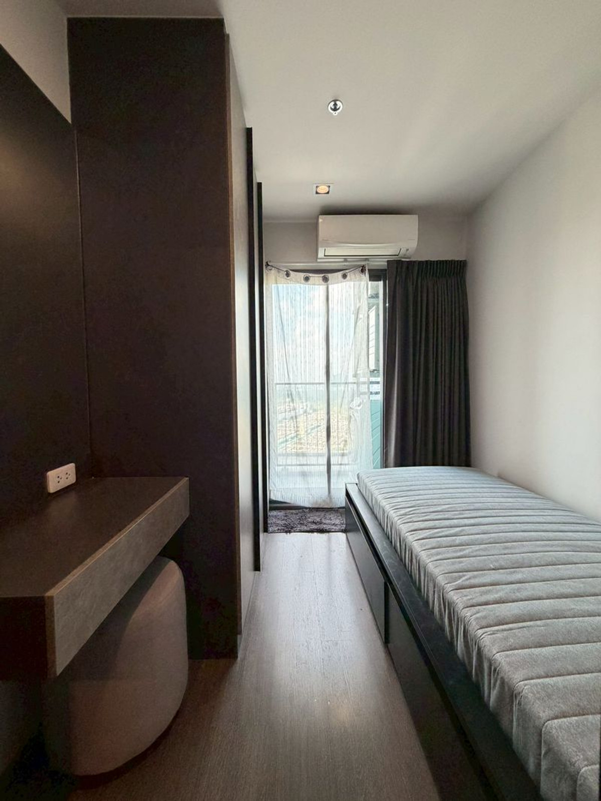 For RentCondoSapankwai,Jatujak : Condo for rent, Ideo Phaholyothin, Chatuchak, 1 bedroom plus (2 bedrooms), fully furnished. Ready to move in. Contact to see the room @568lwoey(Julie)